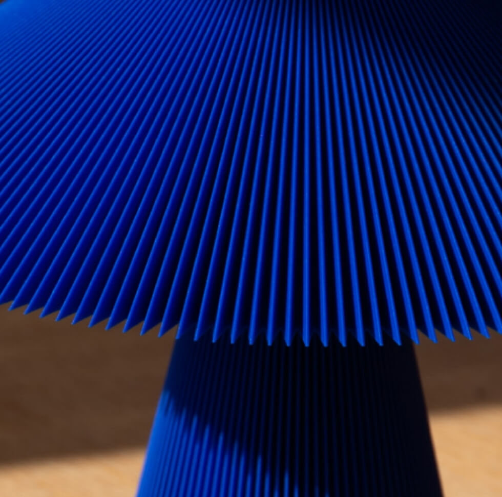 manu matters teen design tafellamp blauw 