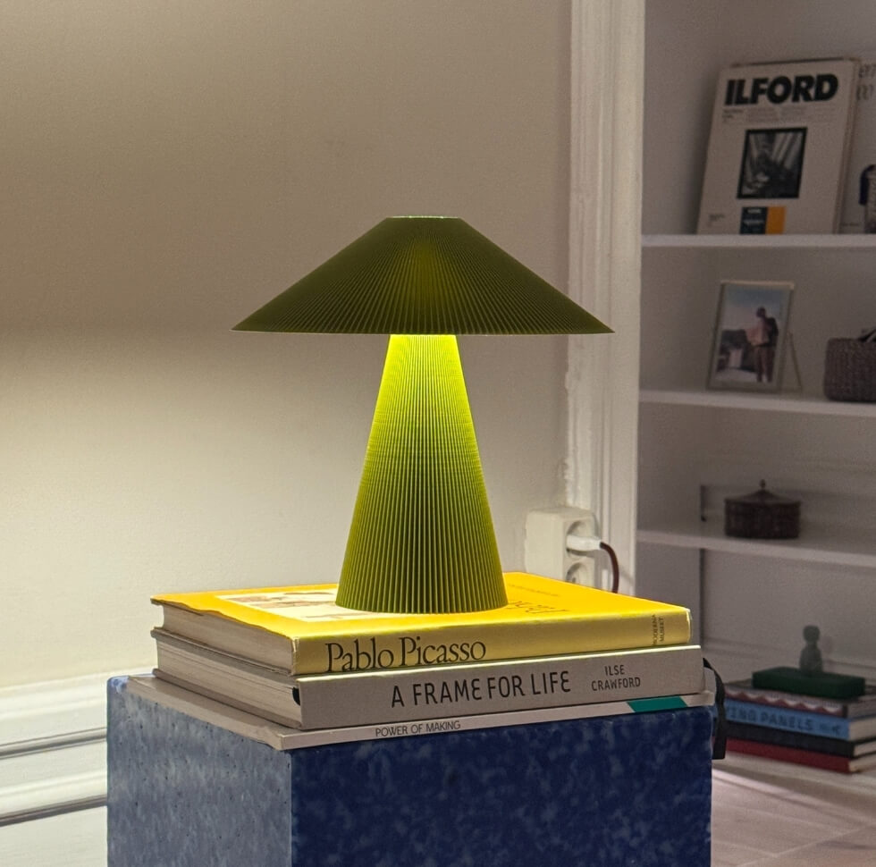 manu matters baby lamp groen geeft licht