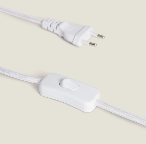 nachtkast lampje slaapkamer stekker