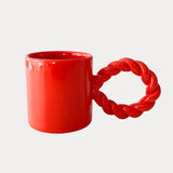 Koffiemok rood met vrolijk handvat