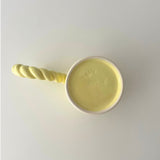 Handgemaakte mok studio palu onderkant