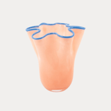 present time ruffle vaas