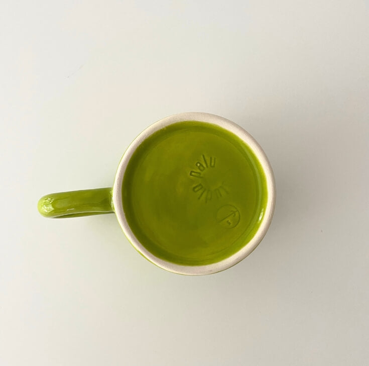 Handgemaakte mokken groen onderkant