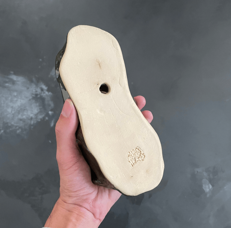 Keramische wandvaas achterkant