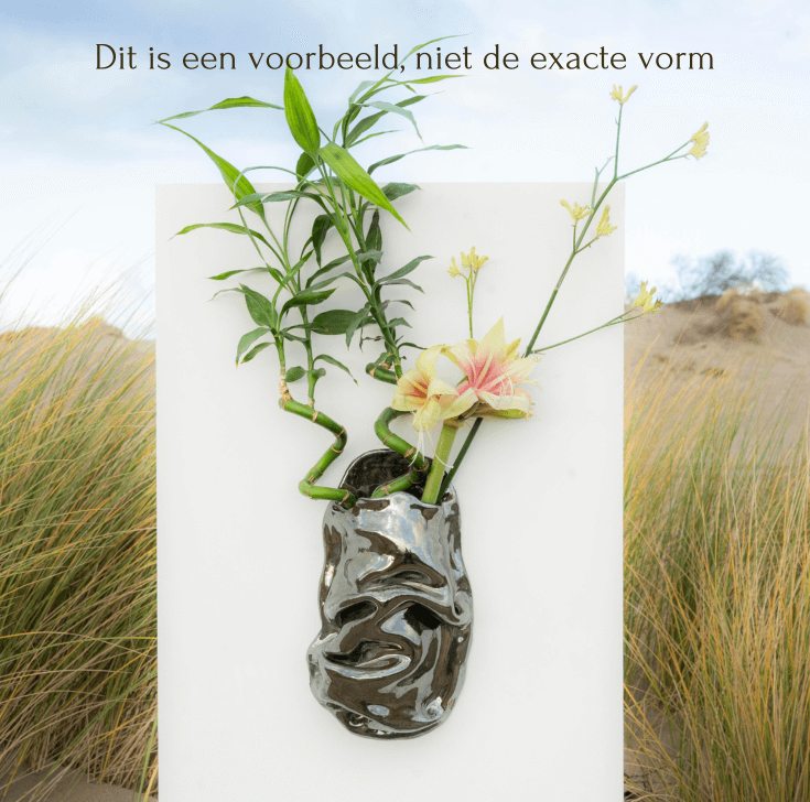 Keramieken wandvaas organisch voorbeeld