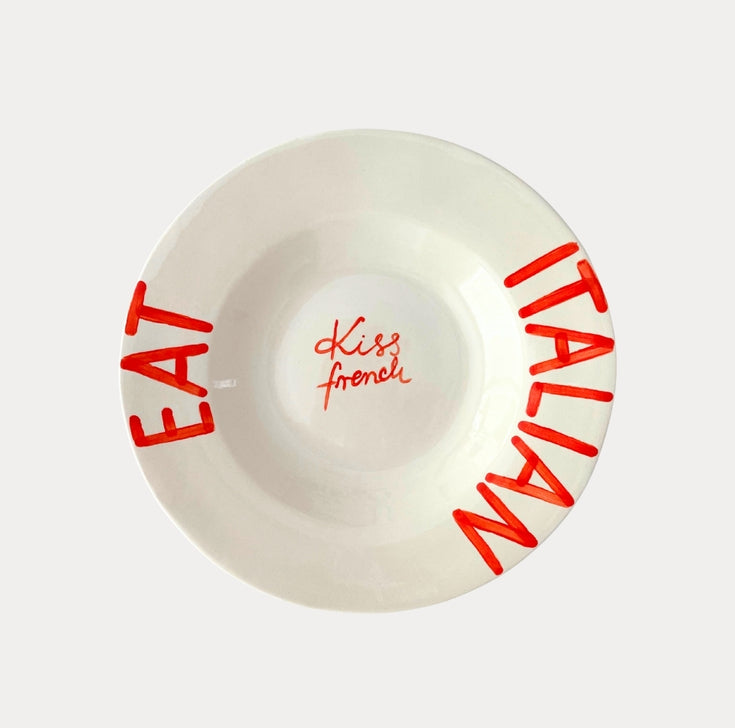 Handgemaakt bord van muss ceramics