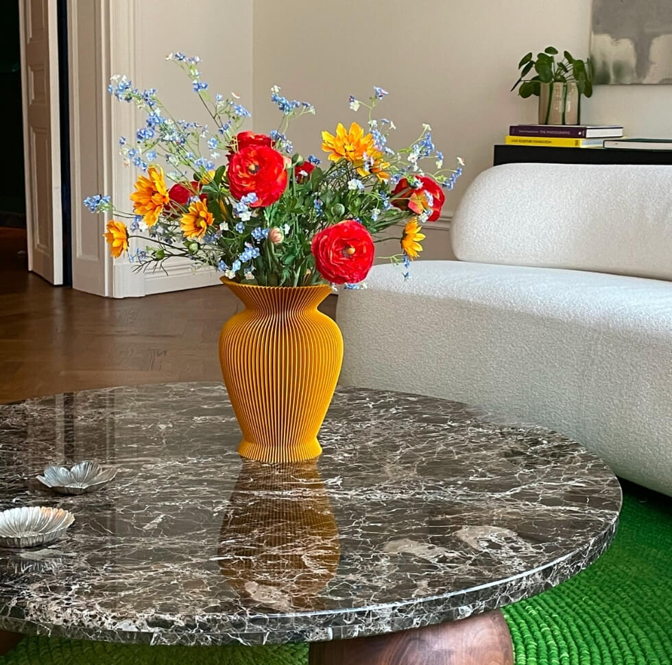 manu matters teen design vaas bruin