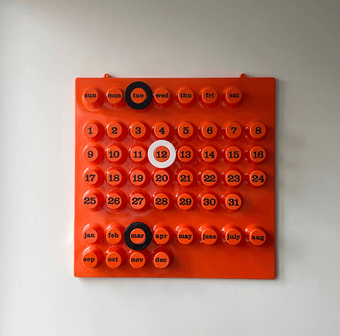 Ring a date oranje Voorkant