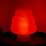 Mola Studio Luma Lamp rood geeft licht