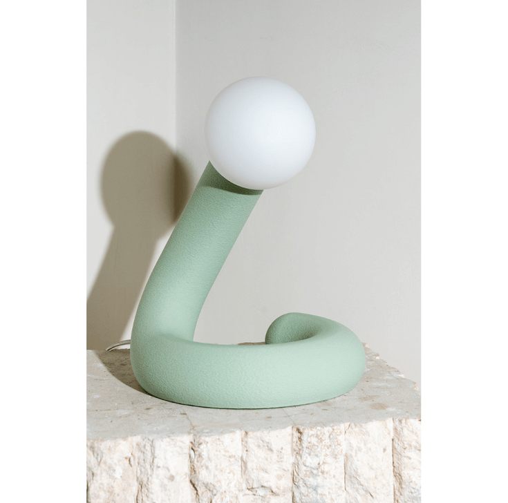 Big Boa Lamp groen op kast